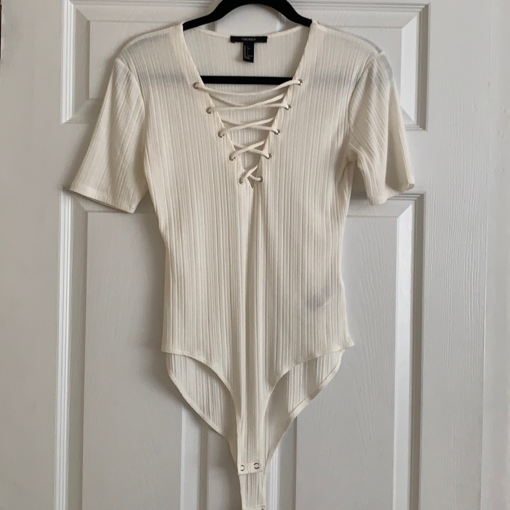 Short Sleeve Lace Up Bodysuit